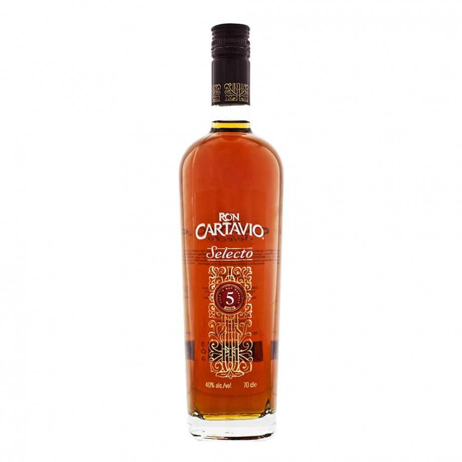 Cartavio rum 5 year old bottle